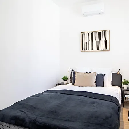 - Stylish New - Ac *